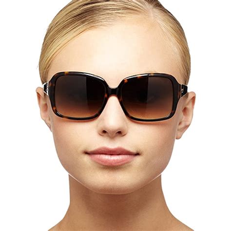 best sunglasses for oval face.